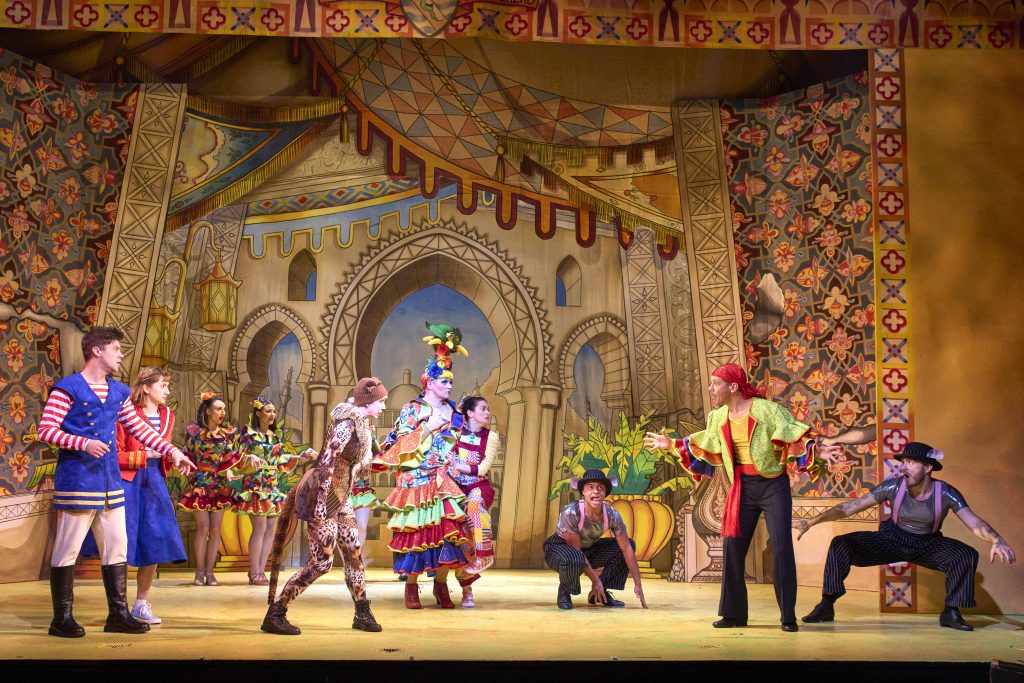 Dick Whittington set 2 Moroccan Palace